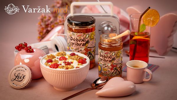 Professional Product Photography for Good Vibes by Varžak Honey